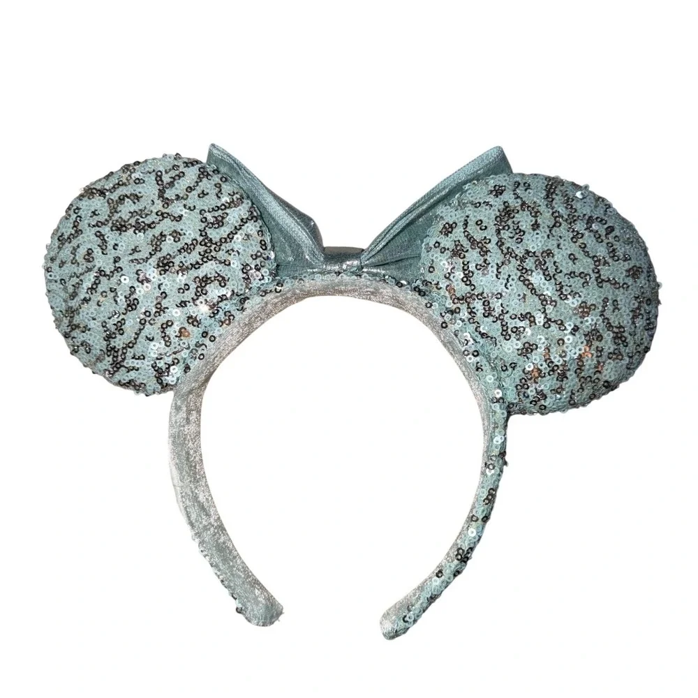 Disney while iridescent